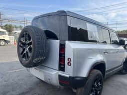 
										Salvaged Cars 2024 LAND ROVER Defender full									