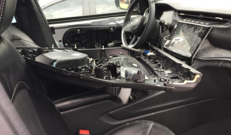 
								Salvaged Cars 2024 Jeep Grand Cherokee L full									