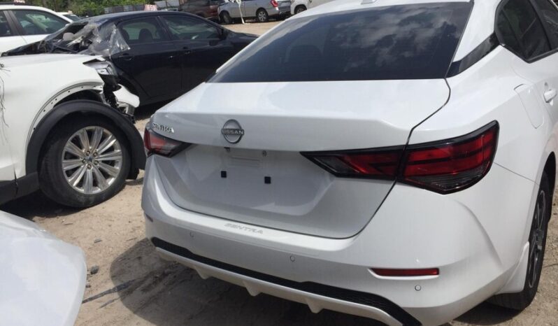 
								Salvaged Cars 2025 Nissan Sentra full									