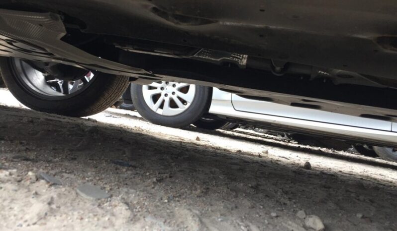 
								Salvaged Cars Nissan Kicks MPV full									
