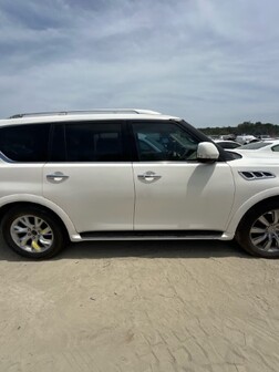 Salvaged Cars 2012 Infiniti QX56