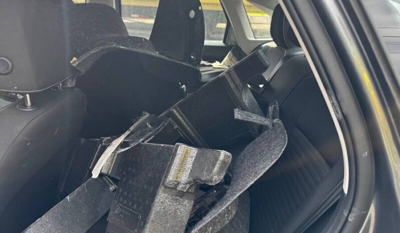 
								Salvaged Cars 2023 Volkswagen Jetta full									
