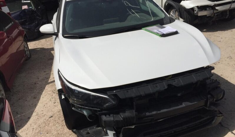 
								Salvaged Cars 2025 Nissan Sentra full									