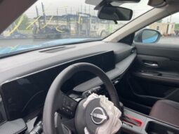 
										Salvaged Cars 2025 Nissan Kicks MPV full									