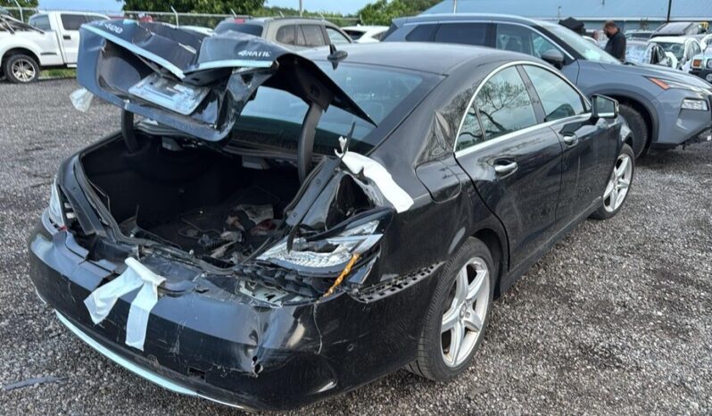 
								Salvaged Cars 2015 Mercedes-Benz CLS-Class full									