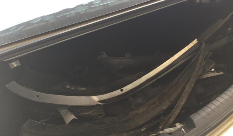 
								Salvaged Cars 2015 Hyundai Sonata full									