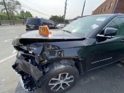 
										Salvaged Cars 2024 Jeep Grand Cherokee L full									