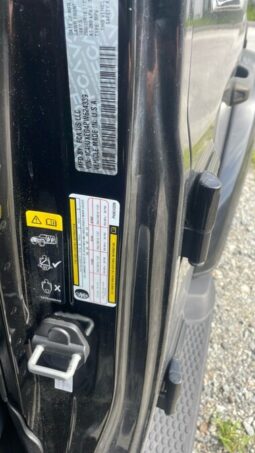 
										Salvaged Cars 2023 Jeep Wrangler full									