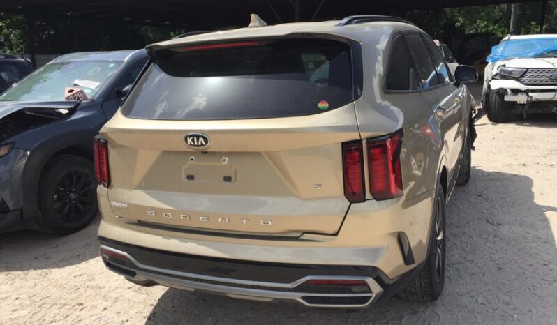 
								Salvaged Cars 2021 Kia Sorento full									