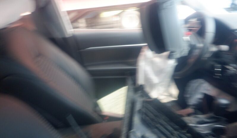 
								Salvaged Cars 2023 Toyota Camry full									