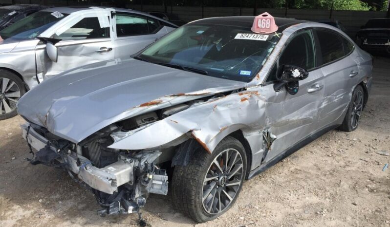 
								Salvaged Cars 2023 Hyundai Sonata full									