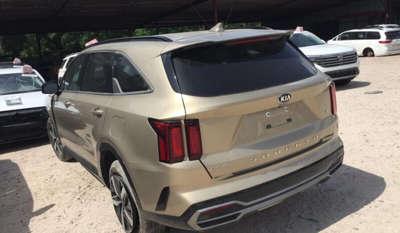 
								Salvaged Cars 2021 Kia Sorento full									