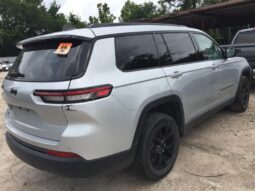 
										Salvaged Cars 2024 Jeep Grand Cherokee L full									
