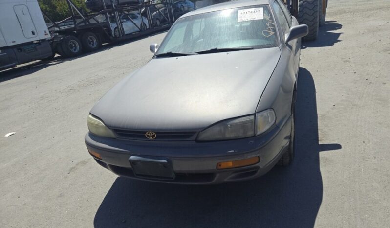 
								Salvaged Cars 1995 Toyota Camry full									