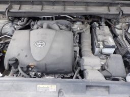 Salvaged Cars 2022 Toyota Highlander