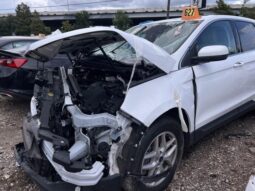 Salvaged Cars 2021 Ford Edge