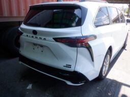 Salvaged Cars 2021 Toyota Sienna