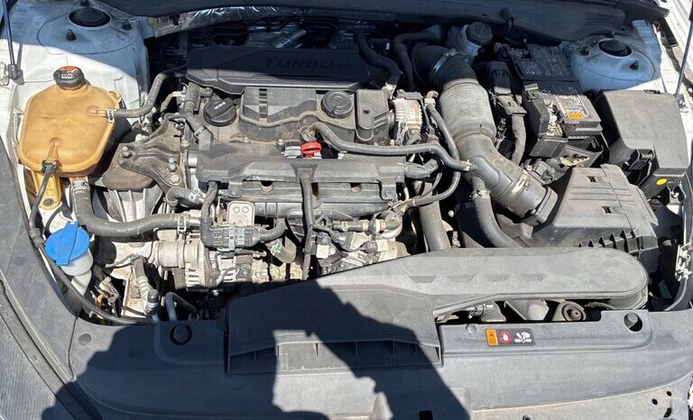 
								Salvaged Cars 2023 Kia k5 full									