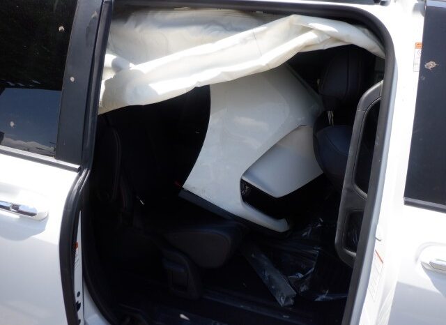 
								Salvaged Cars 2021 Toyota Sienna full									