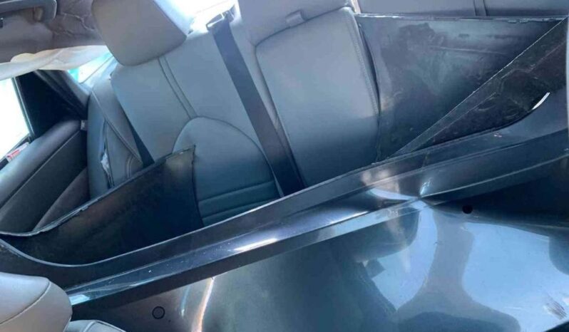 
								Salvaged Cars 2019 Toyota Avalon full									