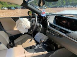 Salvaged Cars 2021 Lexus ES