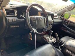 
										Salvaged Cars 2015 Lexus LX full									