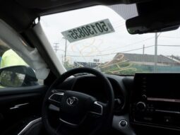
										Salvaged Cars 2022 Toyota Highlander full									