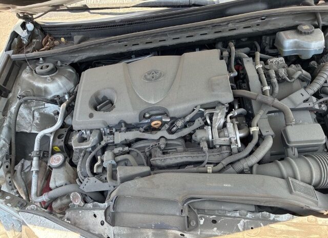 
								Salvaged Cars 2020 Toyota Camry full									
