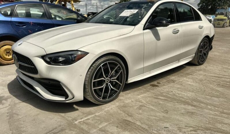 
								Salvaged Cars 2024 Mercedes-Benz C-Class full									