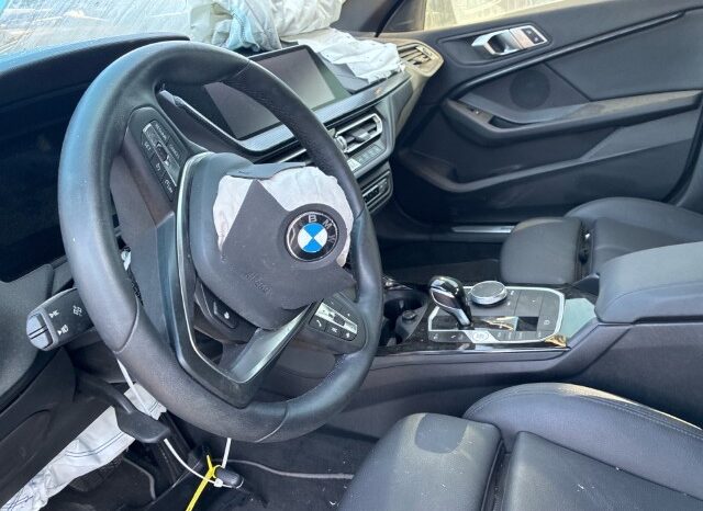 
								Salvaged Cars 2022 BMW 228i full									