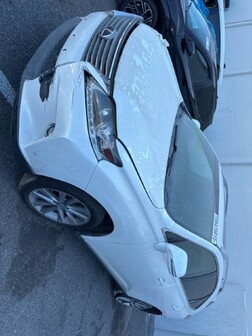 Salvaged Cars 2015 Lexus RX