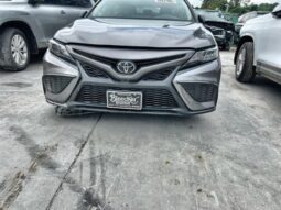 Salvaged Cars 2024 Toyota Camry