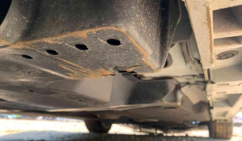
								Salvaged Cars 2021 Lexus ES full									