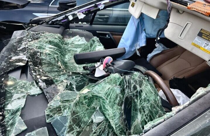 
								Salvaged Cars 2021 Lexus RX full									
