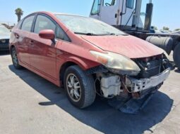 
										Salvaged Cars 2010 Toyota Prius full									