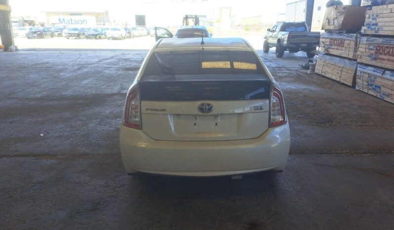 
								Salvaged Cars 2012 Toyota Prius full									