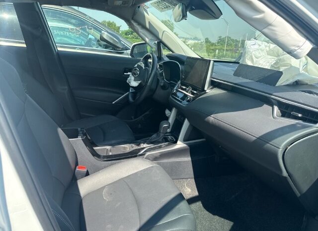 
								Salvaged Cars 2024 Toyota Corolla Cross full									