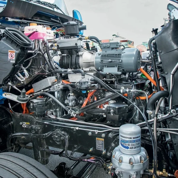 Semi Truck Engine
